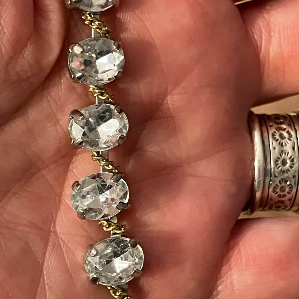 Gorgeous AEA Wrapped Stone Necklace